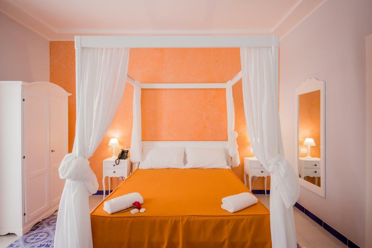 Odysseus Hotel Lipari  Exterior photo